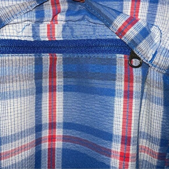 The North Face Mens Plaid Short Sleeve Shirt Blue Nylon Polyester Casual Size M - Picture 9 of 9